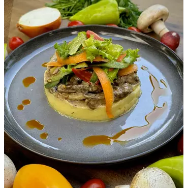 Bifstroganow Altyn açar 
